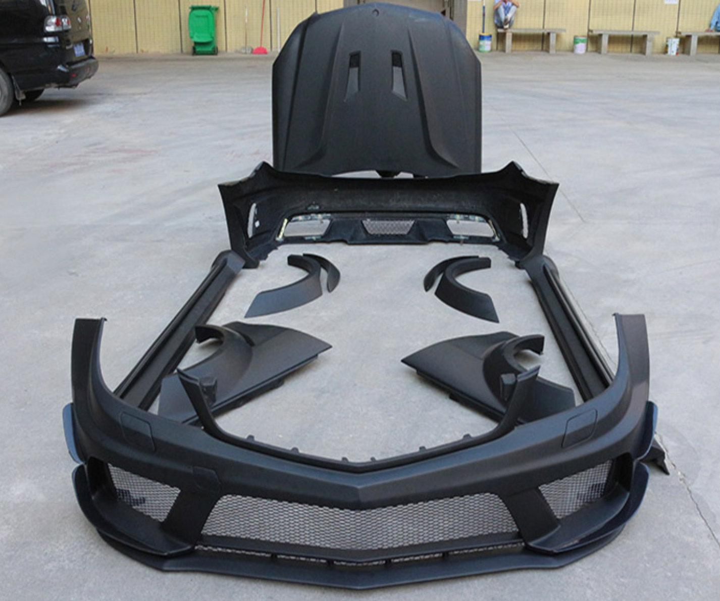 Black Series C63 Style Bodykit für Mercedes-Benz W204 C-Klasse