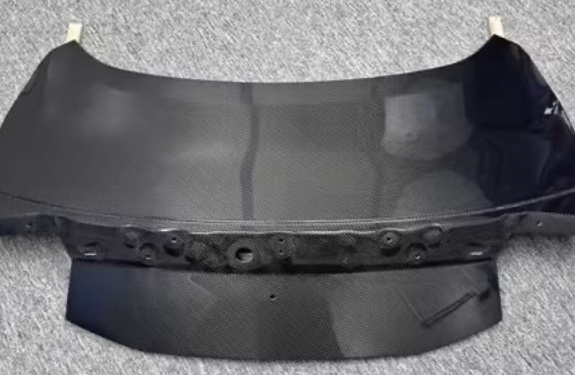 Carbon Kofferraumdeckel für Ford Mustang 2024